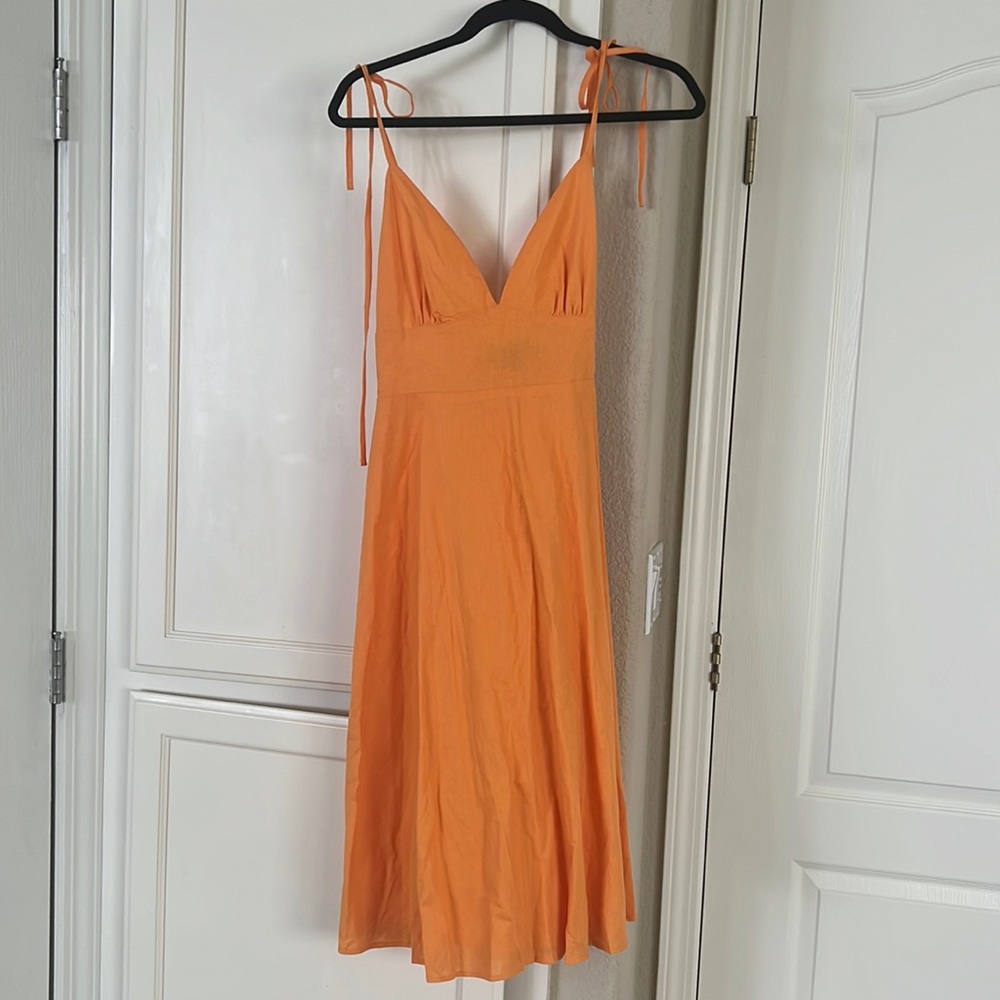 Orange lulus dress
